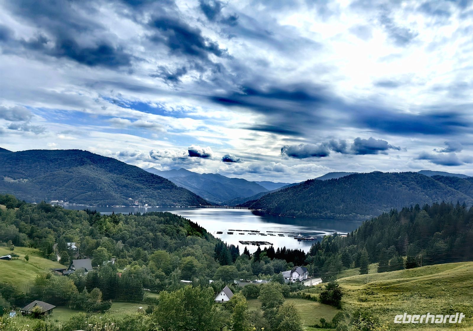 Blick auf den Bicaz Stausee