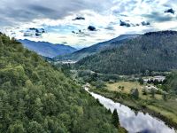 Am Staudamm des Bicazsees