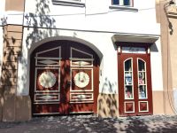 Schöne Türen im siebenbürgischen Bistritz