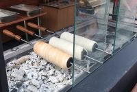 Kürtos kalacs, eine ungarische Süßigkeit, Sibiu