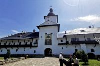 Eingang zum Kloster Neamt