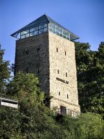 Einer der alten Wehrtürme in Brasov