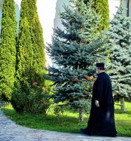 Mönch im Kloster Cozia