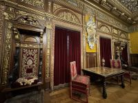 Wervolle Handarbeiten aus Edelhölzern im Schloss Peles