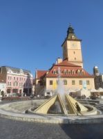 Marktplatz Brasov und Rathaus