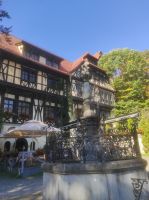 Gasthaus im Park vom Schloss Peles