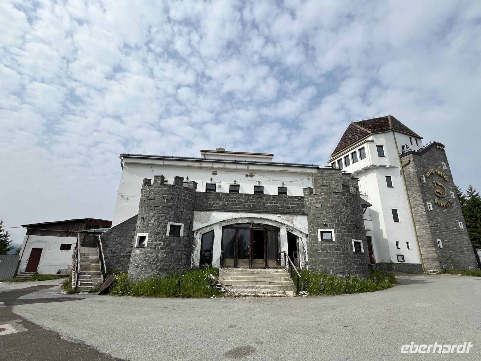 Hotel Dracula, Piatra Fantanele, Rumänien