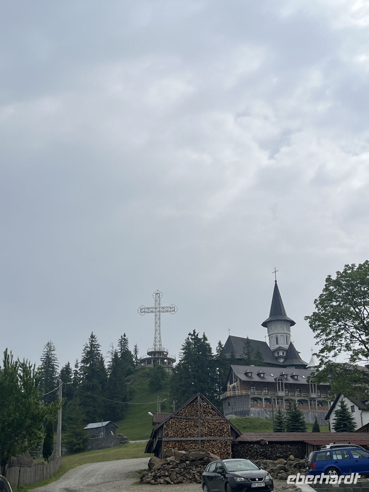 Kirche, Piatra Fantanele, Rumänien