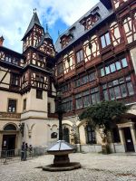 Innenhof Schloß Peles