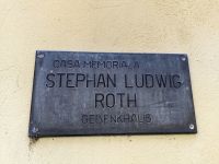 Am Roth Haus in Medias