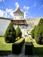 Gepflegter Garten in der Kirchenburg Harman