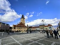 Marktplatz Brasov mit Rathaus