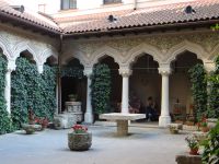 Bukarest, der Innenhof der Stavropoleos-Kirche &ndash; &copy; Vivian Kreft (Eberhardt TRAVEL)