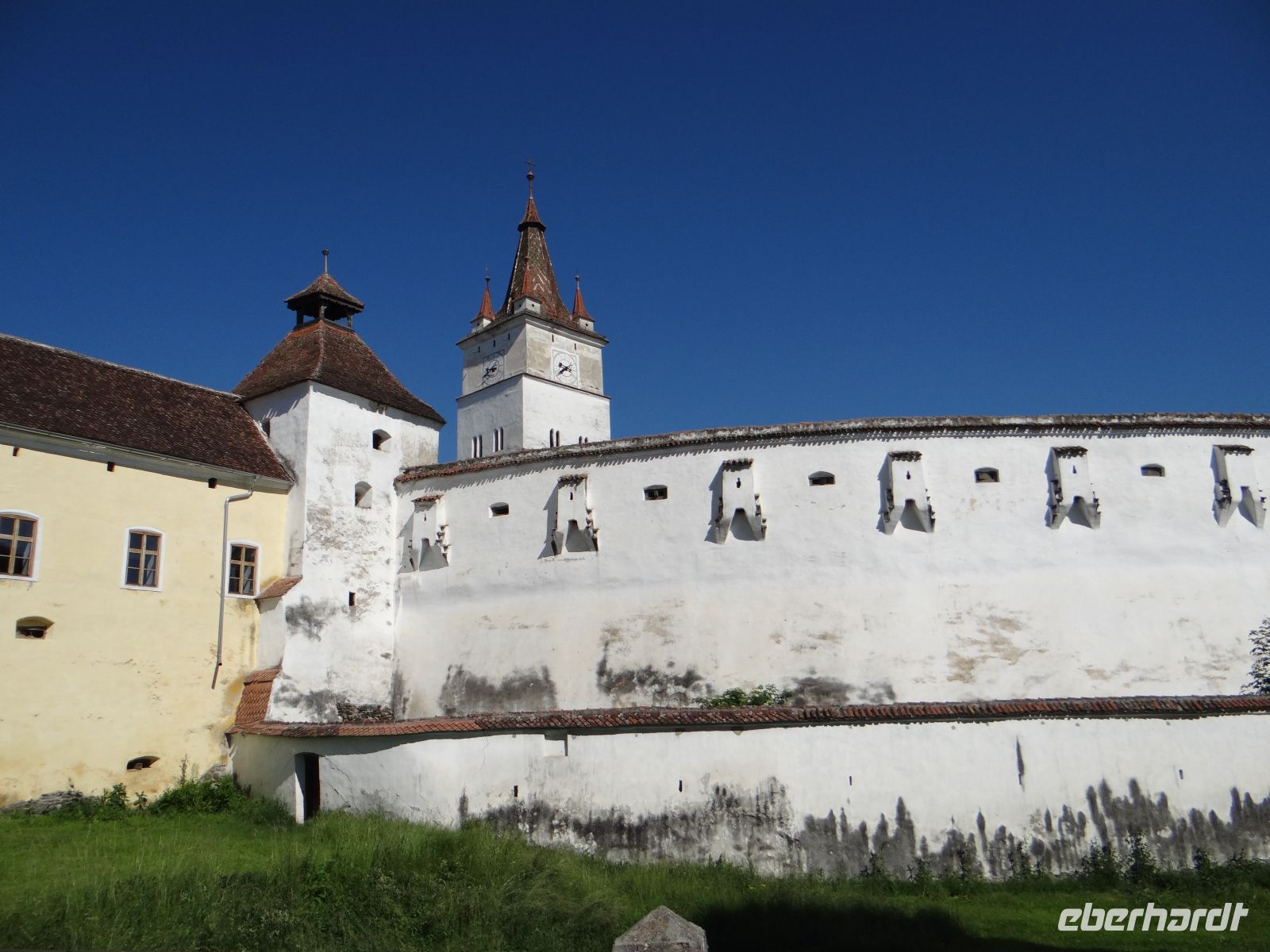 Harman, die Wehrkirche &ndash; &copy;  (Eberhardt TRAVEL)