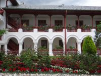 Kloster Agapia, der wunderschöne Innenhof &ndash; &copy; Vivian Kreft (Eberhardt TRAVEL)