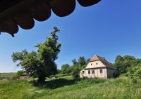 Crit, Kreuzburg