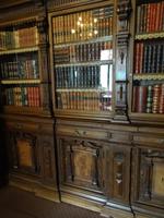 Schloss Peles in Sinaia - Bibliothek, Geheimtür