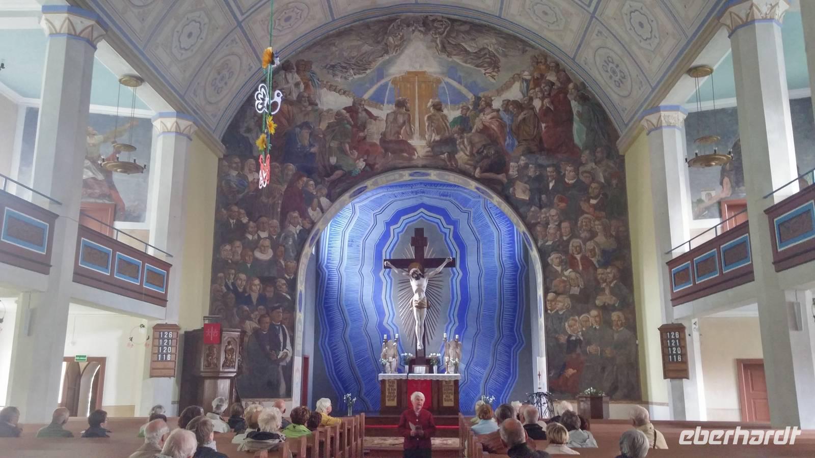 In der Kirche von Silute