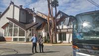 Am Hotel Universal in Rauschen