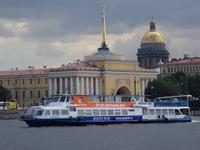 Bootsfahrt auf der Newa und Ihren Kanälen