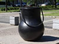 Kronstadt - Denkmal des Topfes
