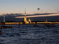 Lichterfahrt , Blick zur Peter-und- Paul-Festung