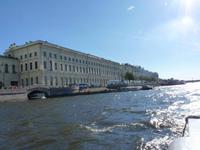 Bootsfahrt im Venedig des Nordens -Winterpalais