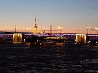 Lichterfahrt , Öffnung der Palastbrücke