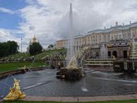 Peterhof, Samson Fontänen