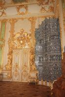 Kachelofen im Weißen Speisesalon 