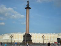 St. Petersburg: Schlossplatz mit Alexander-Säule