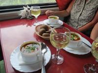 Soljanka und Sekt am asiatischen 