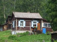 sibirisches Häuschen am Baikal