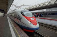 Fahrt mit Schnellzug Sapsan