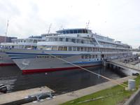 Rußland, St. Petersburg, Flußhafen