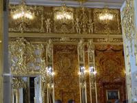 Katharinen-Palast in Puschkin , erster Blick ins Bernsteinzimmer