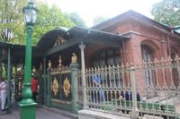 Finde das Holzhaus vom Peter I.!