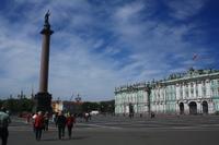 das Winterpalais und die Sigessäule