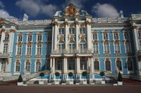 der Haupteingang des Katharinenpalastes