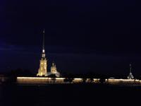 Die Peter- und Paulsfestung am Abend