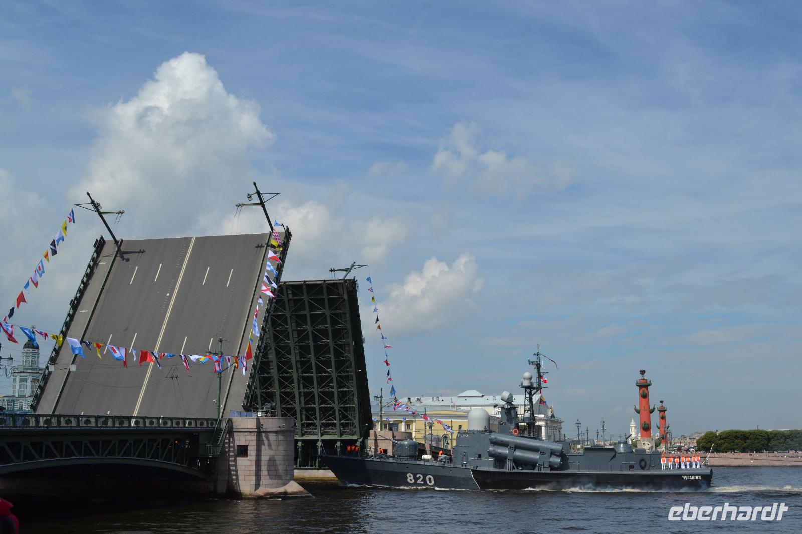 St. Petersburg - Palastbrücke