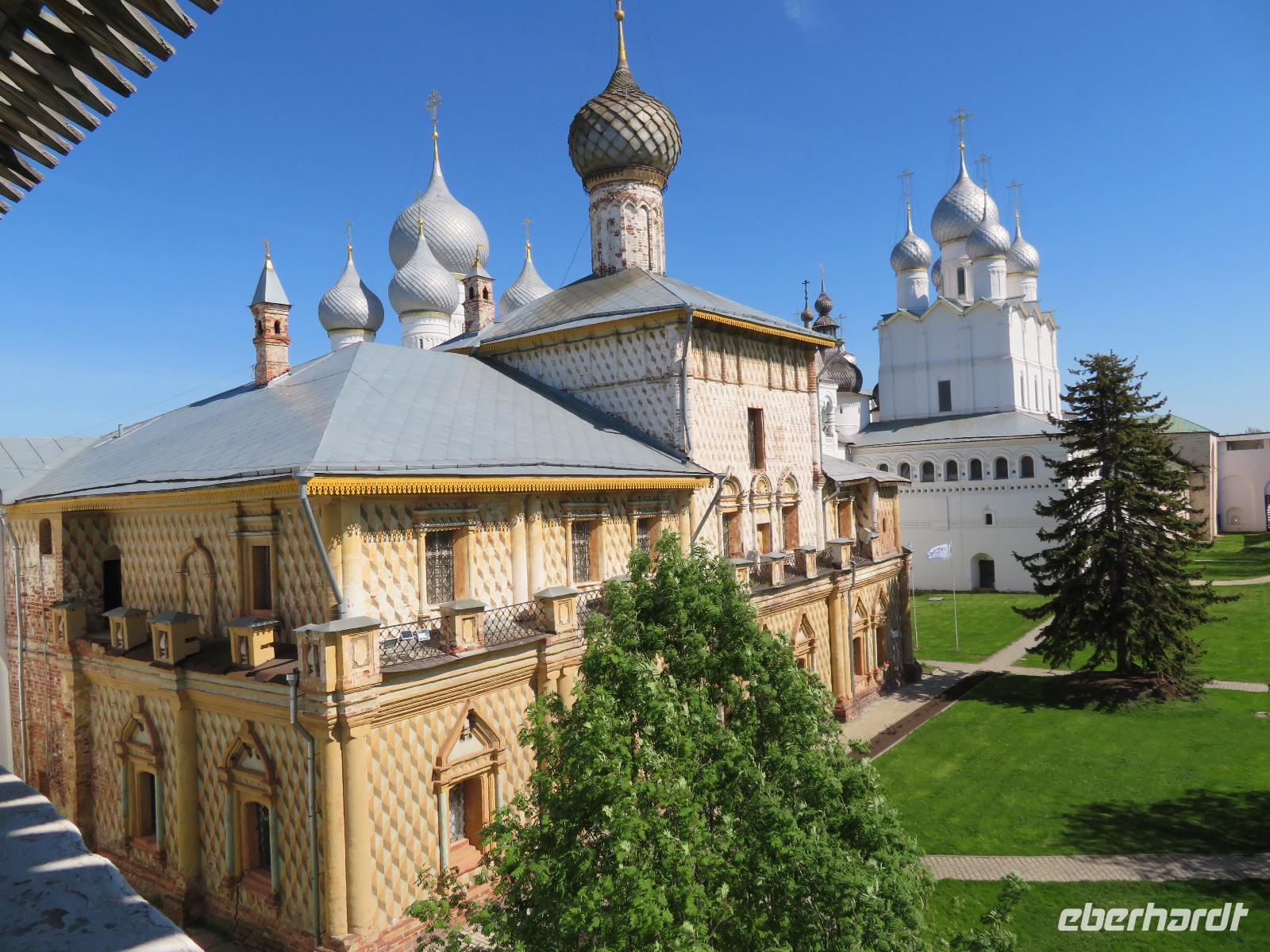 Rostov Veliki, Kloster