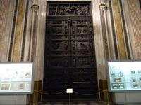 im Inneren der Isaak Kathedrale