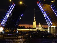 Lichterfahrt, Öffnung der Palast-Brücke