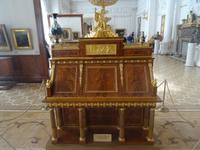 Eremitage, Privaträume von Katharina der Großen, Tisch von Röntgen