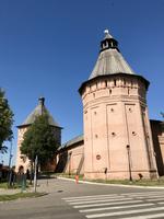Susdal: Entlang der Mauer am Erlöser-Euthymios-Kloster 
