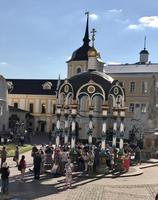 Sergiew Possad: Im Dreifaltigkeitskloster des Heiligen Sergeij 