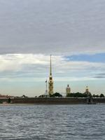 St. Petersburg: Blick auf die Stadt vom Fluß Newa aus