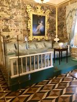 Peterhof: Das Schlafzimmer der Zarin im Großen Palais