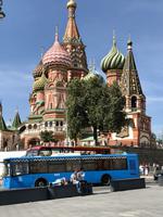 Moskau: Blick auf die Basilius-Kathedrale am Roten Platz